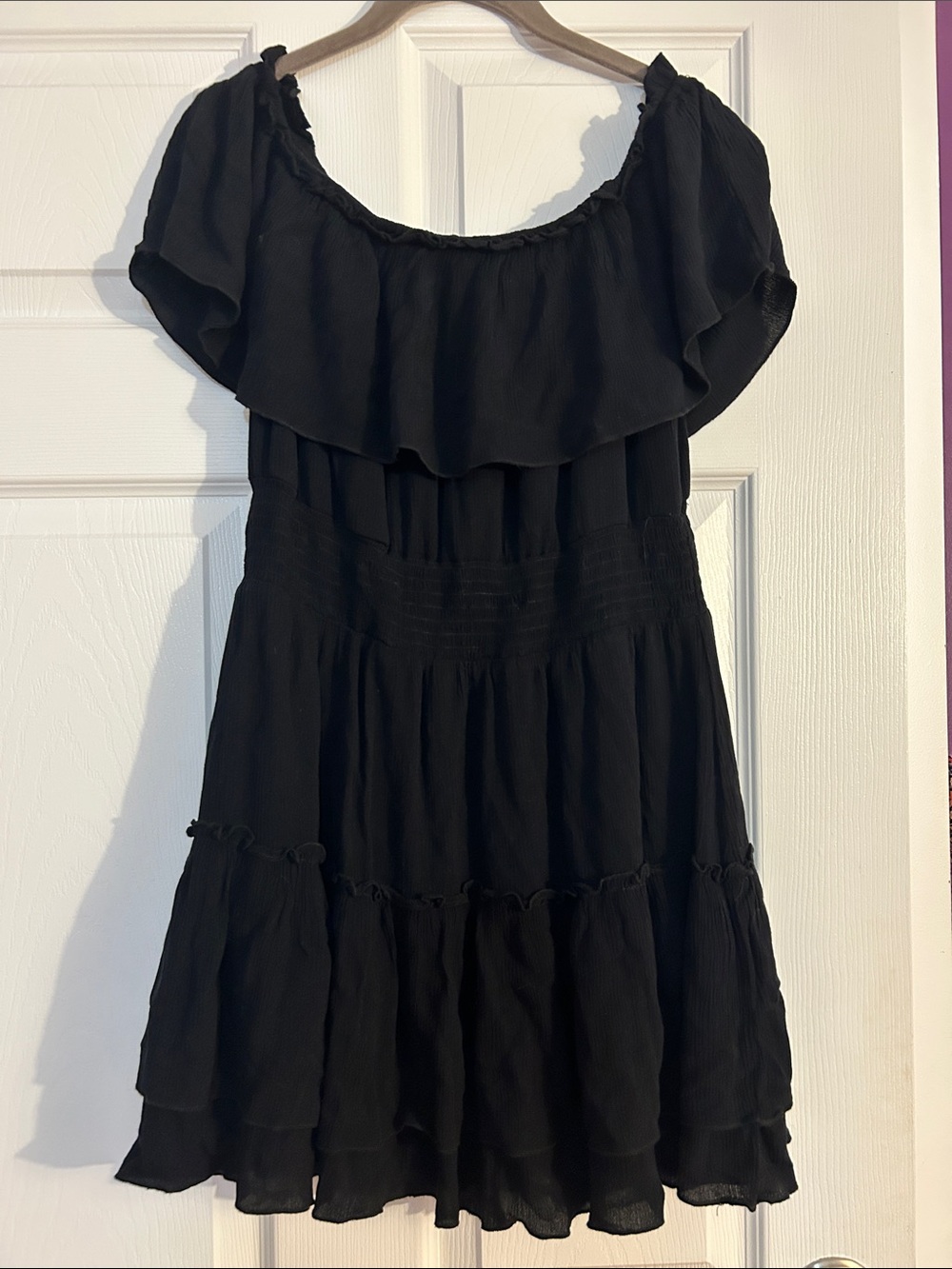 Forever 21 size large Black Off-Shoulder Ruffle Tiered Dress